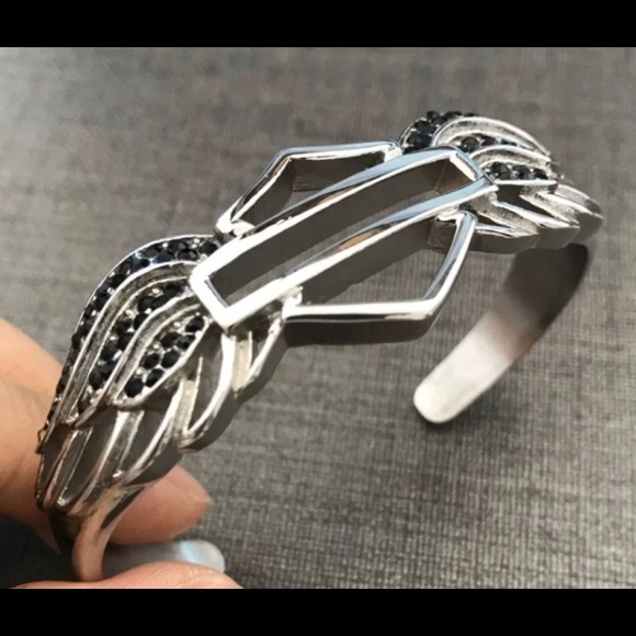 Harley-Davidson Jewelry - Limited! Wing Black Stone Womens Bracelet-